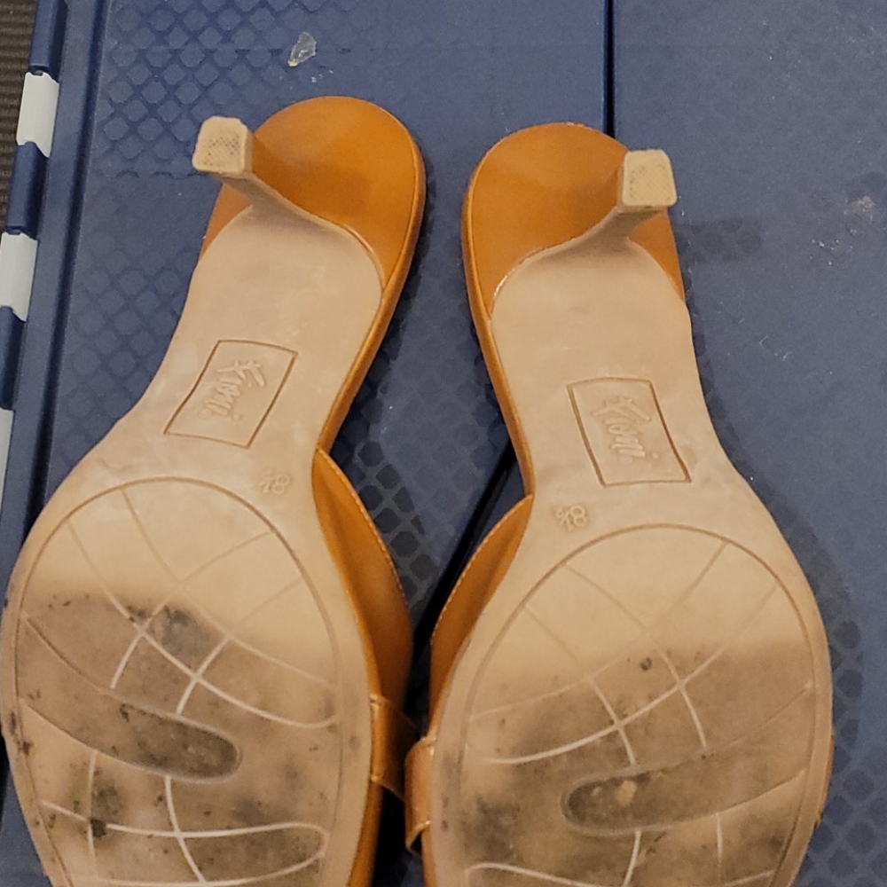 Shoes - Picture 3 of 3